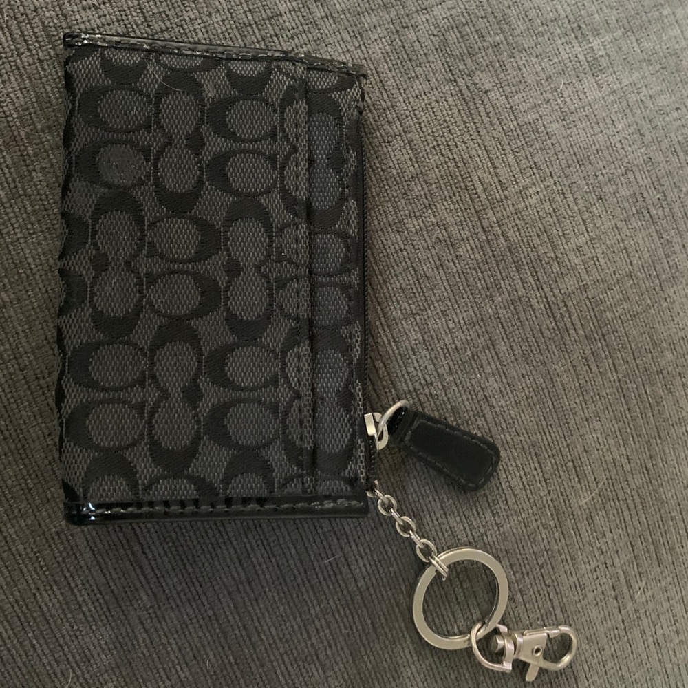 Aunthentic Signature Coach Key & Card Holder